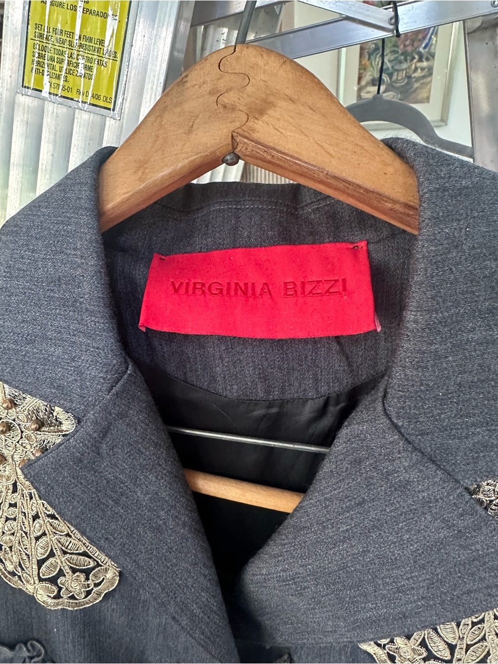 Gray Embroidered Ruffle vest - Picture 3 of 4